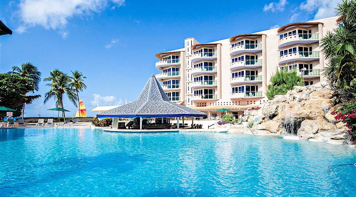 the-accra-beach-hotel-and-spa-a-friendly-paradise-awaits-you