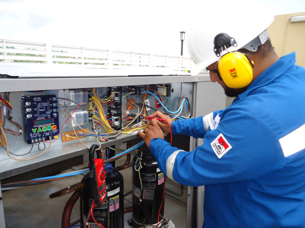 Servus HVAC Technician at work